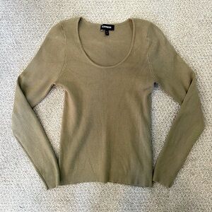 Express- long sleeve sweater- like new!
